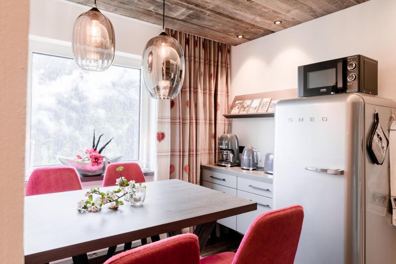 Apart Oberhaus Kappl  Luaran gambar